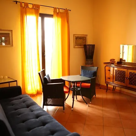 Art Lincoln Bed & Breakfast 4*